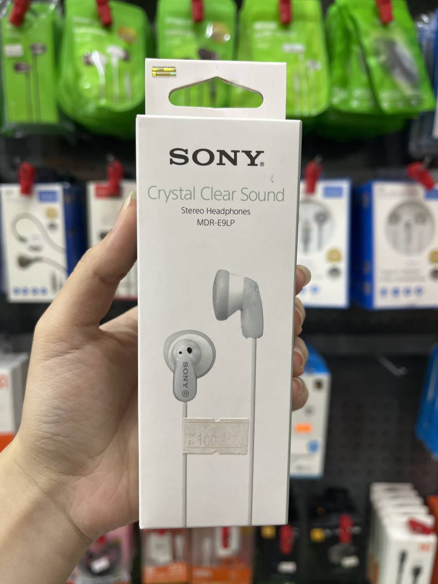 Sony Earphones Crystal Clear Sound MDR-E9LP Snow White
